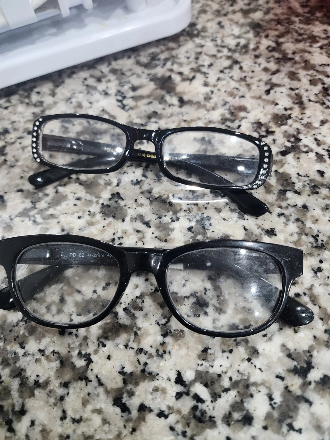 Assorted Reading Glasses - photo 3