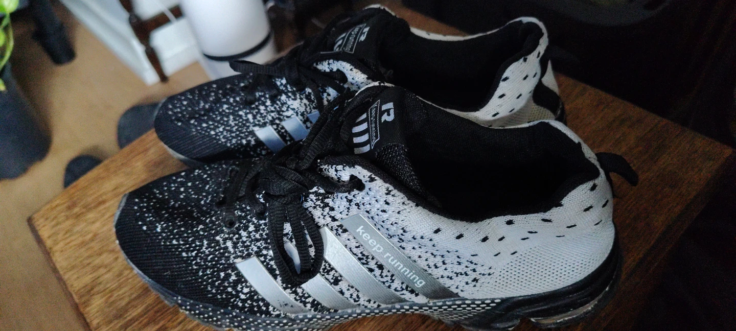 Keep Running Athletic Shoes Black/White - photo 3