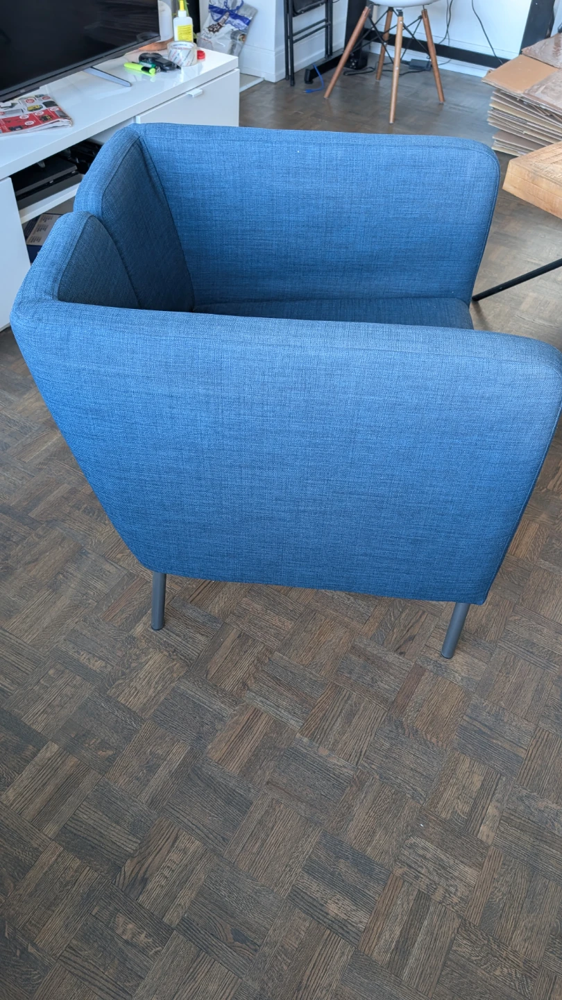 IKEA EKENÄSET / Modern Blue Armchair – Great Condition - photo 3