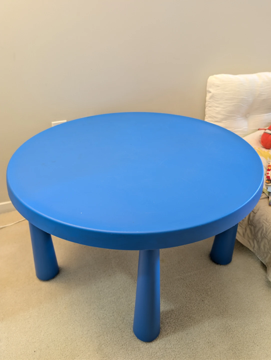Kids table & chairs - photo 5