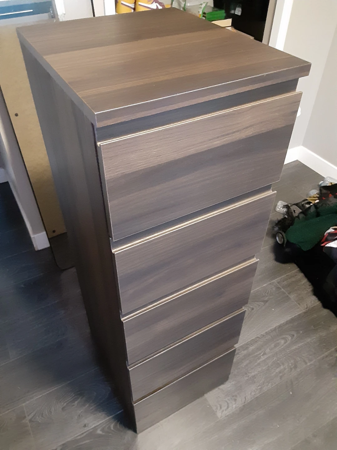 Modern 5-Drawer Dresser. - photo 5
