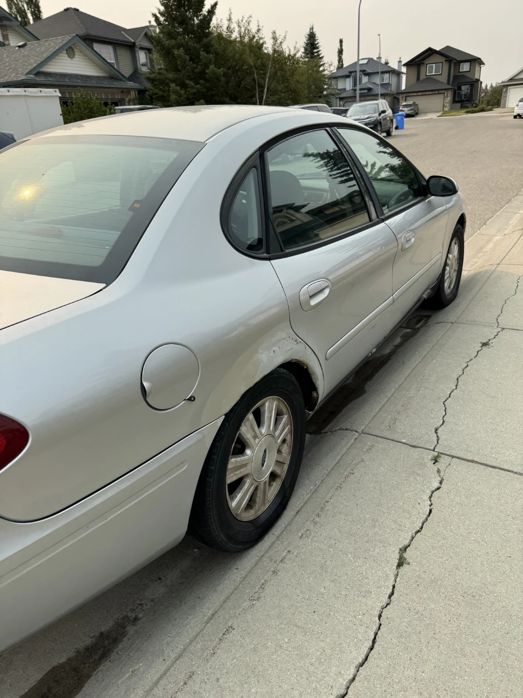2005 Ford Taurus Sedan