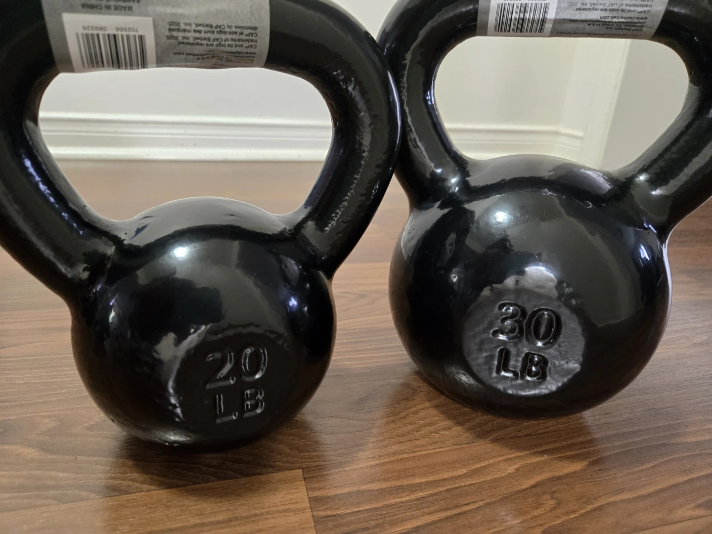 20lb and 30lb Black Kettlebell set, (Cast Iron) - New!