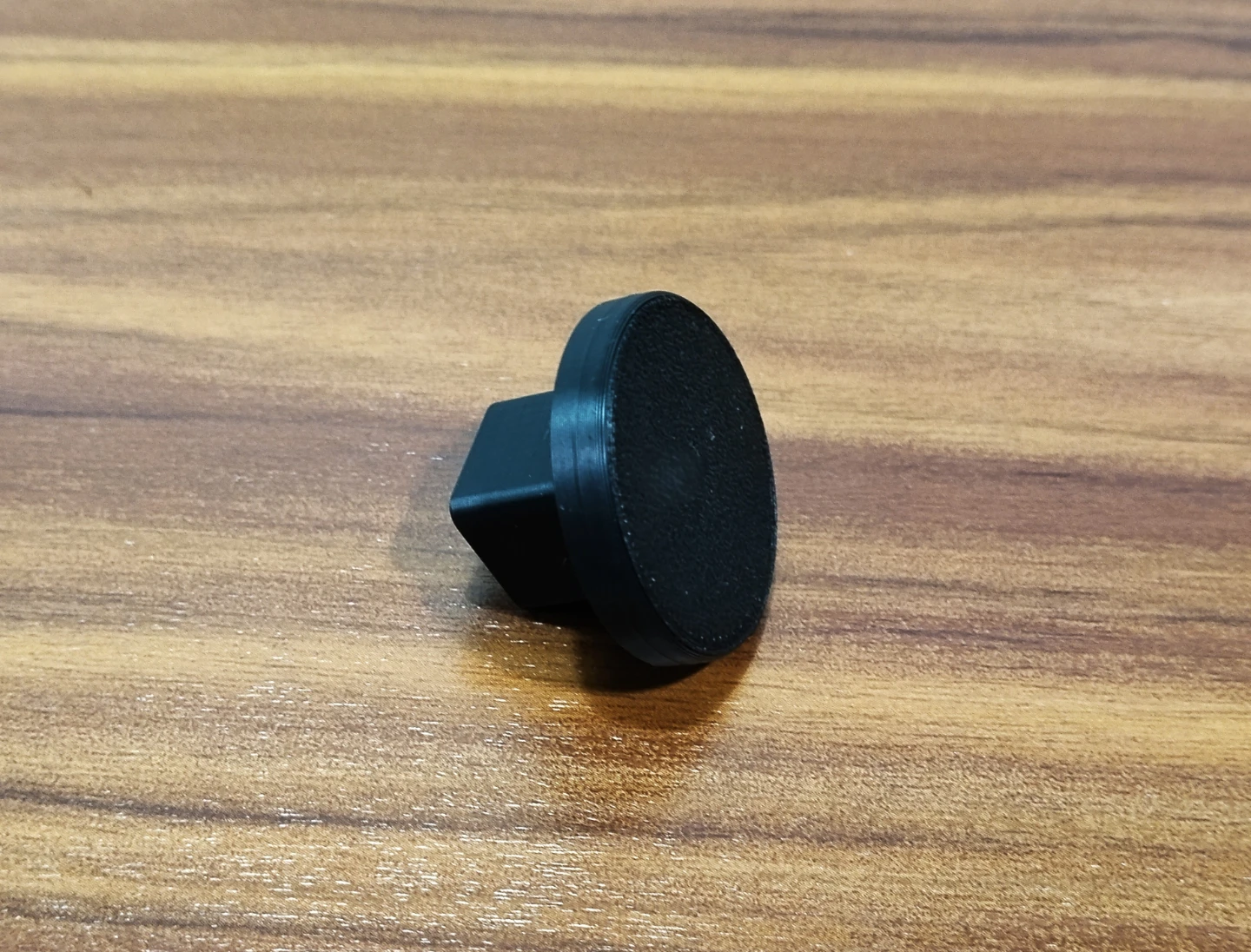 Cabinet door handle - photo 3