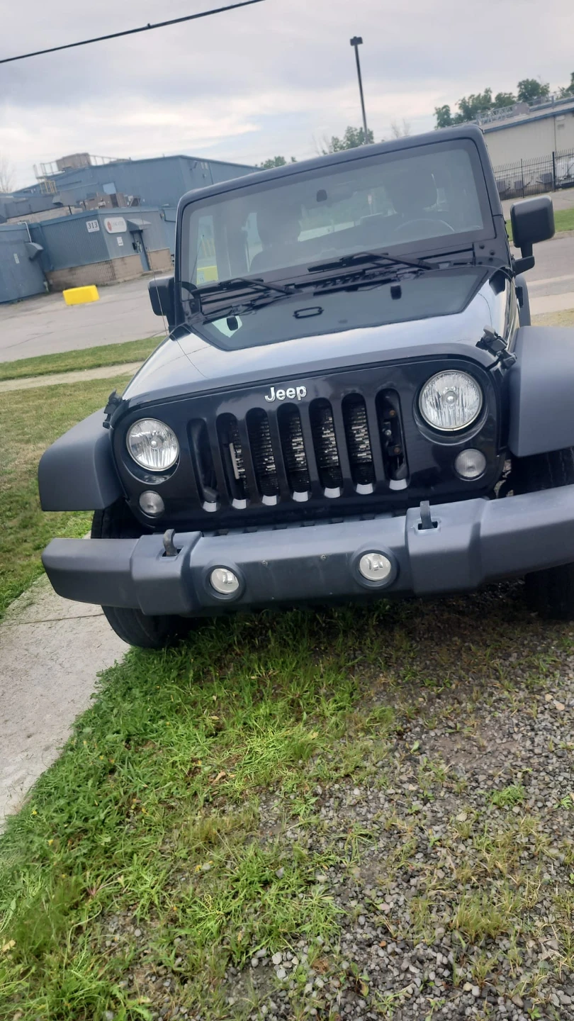 SELLING MY BLACK JEEP WRANGLER JK SPORT 2018 - photo 5