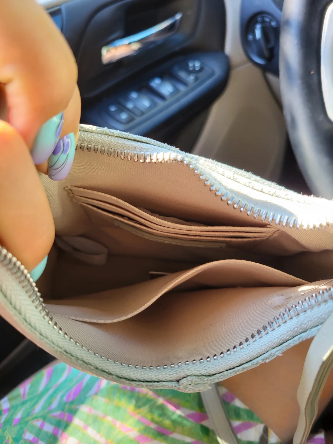 Light green Leather Crossbody Bag - photo 3