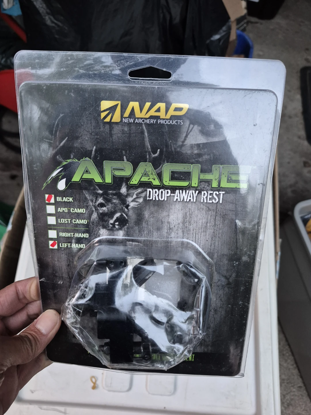 NAP Apache Drop-Away Arrow Rest. ( Left hand) - photo 3