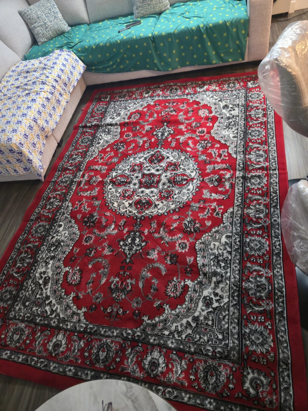 Red Oriental Area Rug - photo 2
