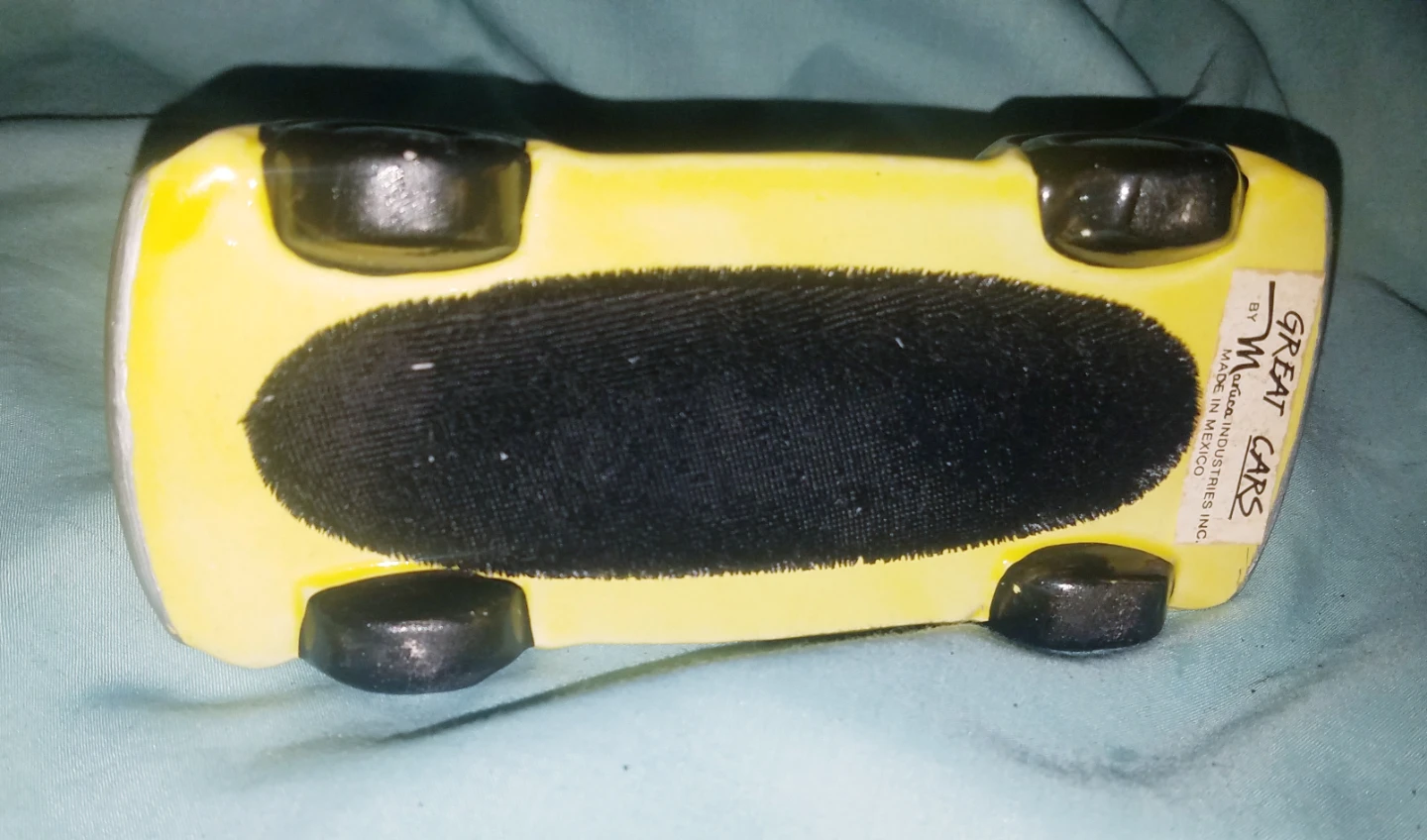 Rare Vintage Antique Ceramic Volkswagon  VW Bug Lint Brushe - photo 5