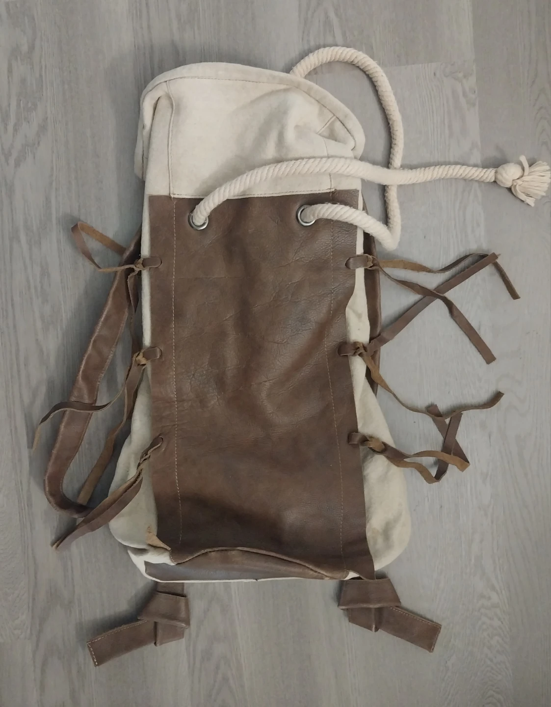 Canvas and Leather Backpack - photo 2