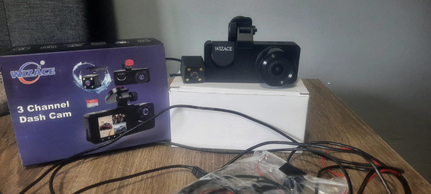 WizAmaze 3 Channel Dash Cam