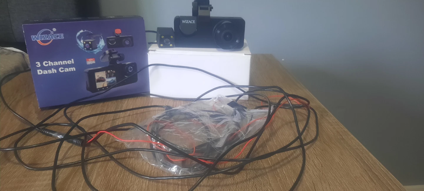 WizAmaze 3 Channel Dash Cam - photo 2