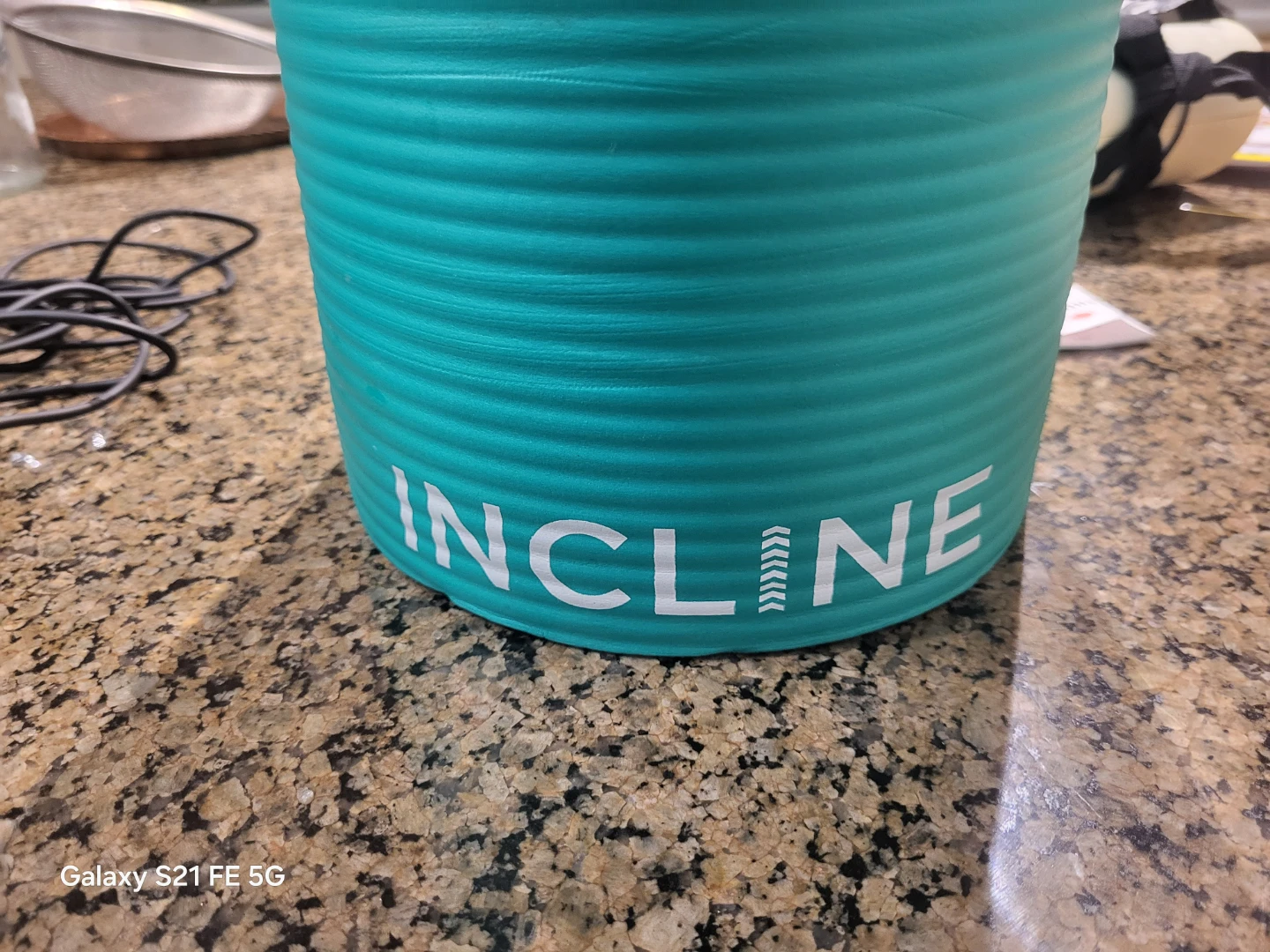 INCLINE Teal Yoga Mat with Straps - photo 2