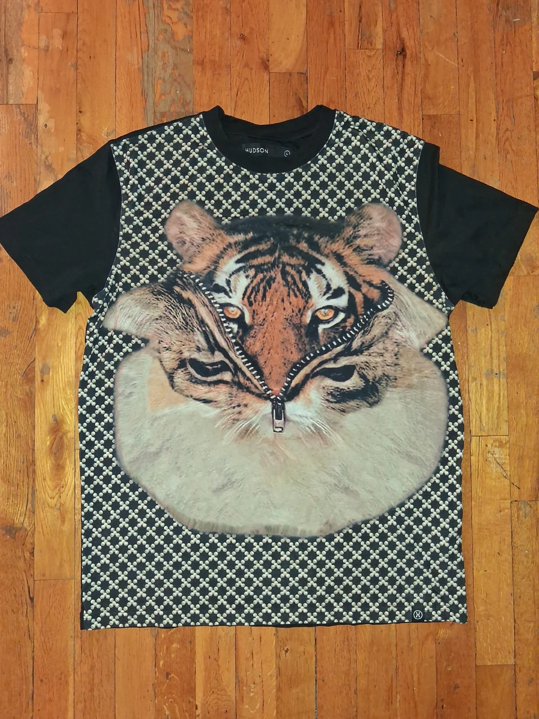 Tiger Shirt (L)