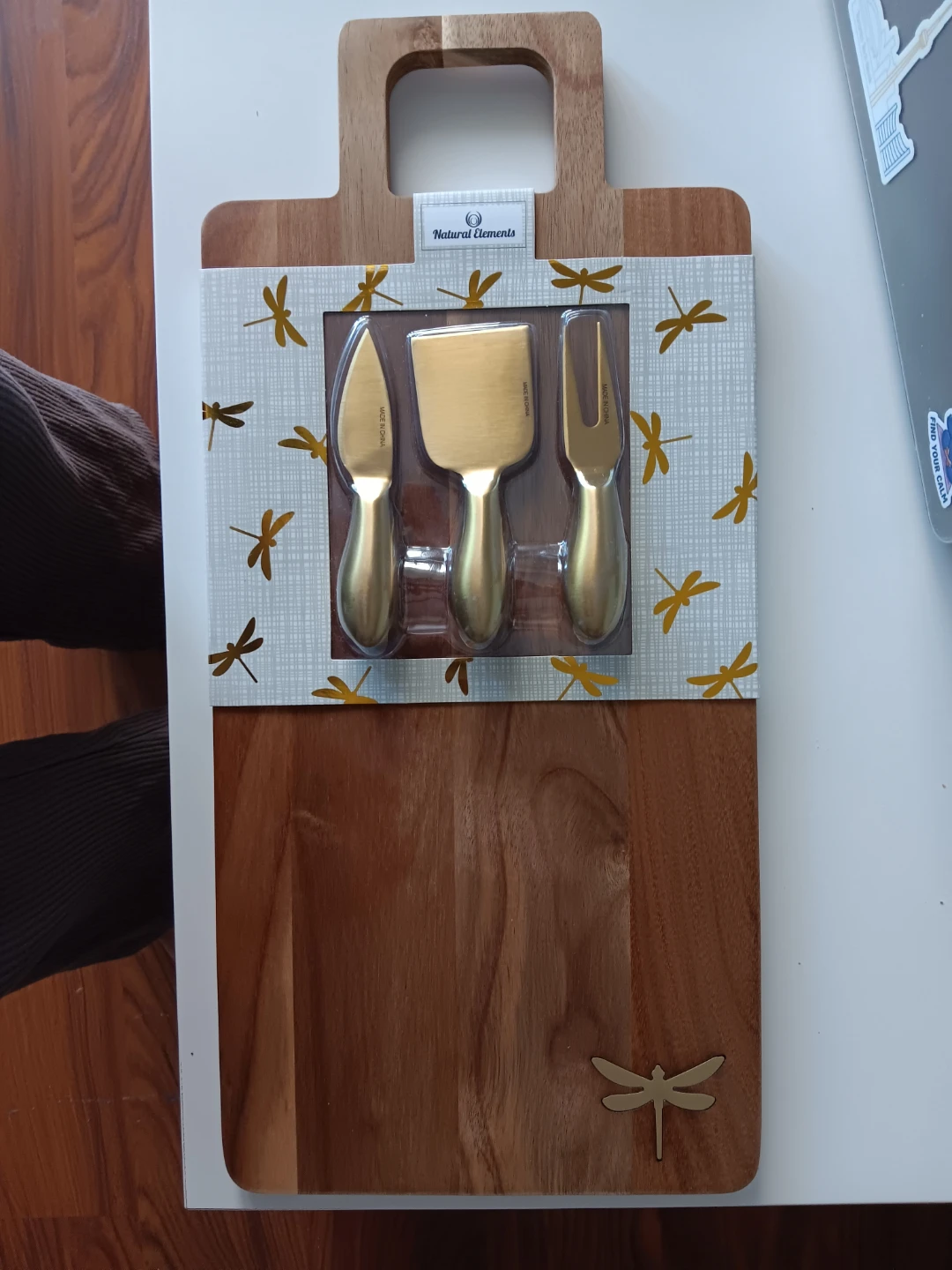 Natural Elements Serving Board and Cheese Knives Set