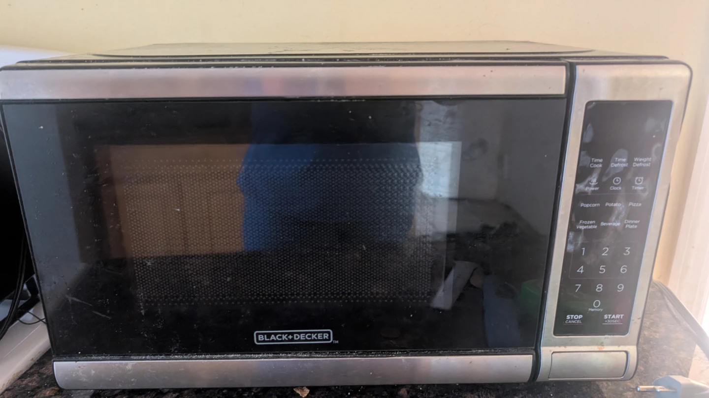 BLACK+DECKER Microwave