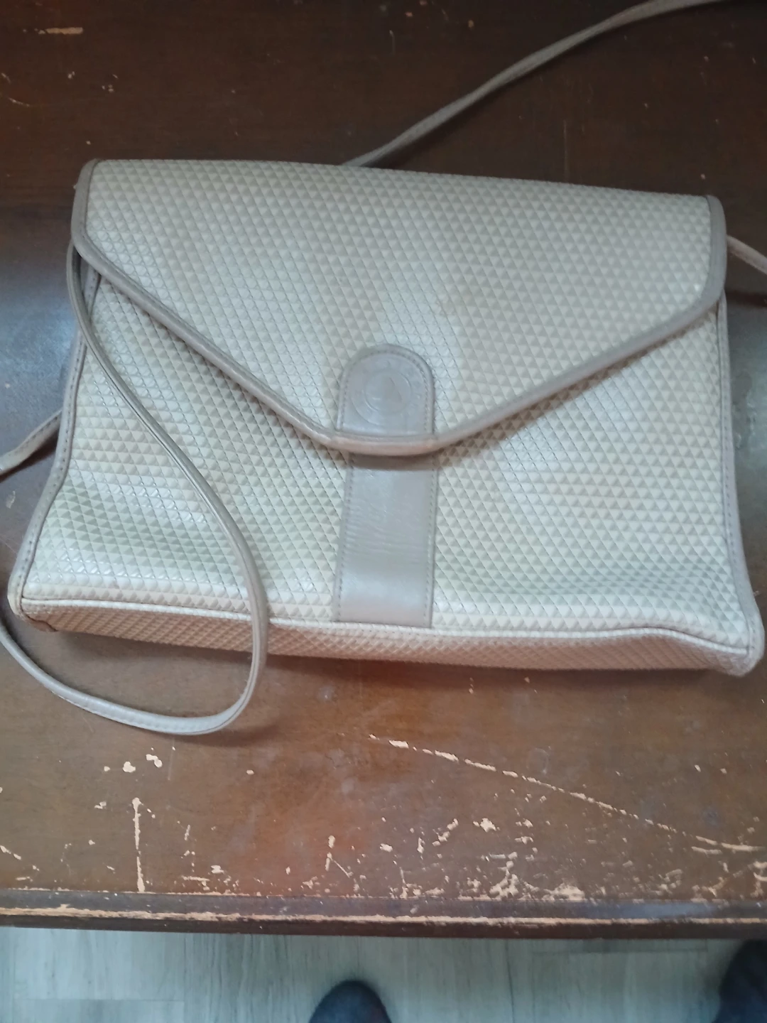 Liz Claiborne Beige Textured Shoulder Bag