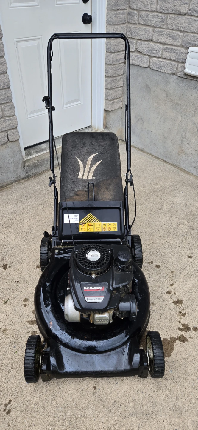 Yard Machines Lawnmower