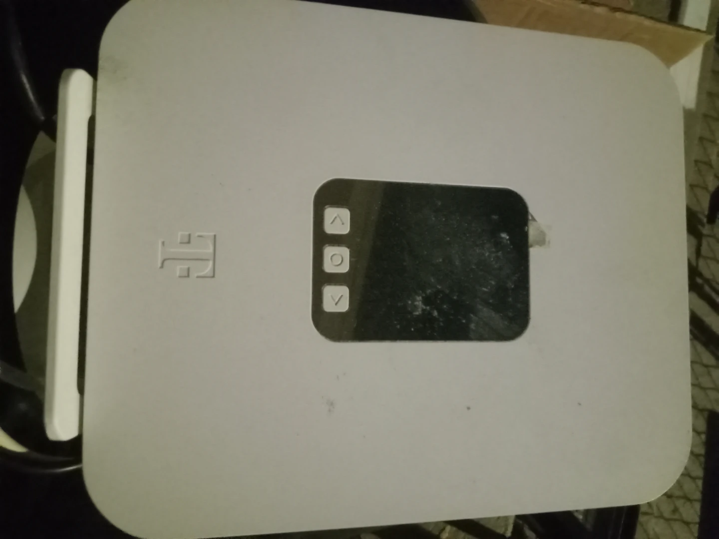 T-Mobile TMO-G4SE Wi-Fi Router - photo 2