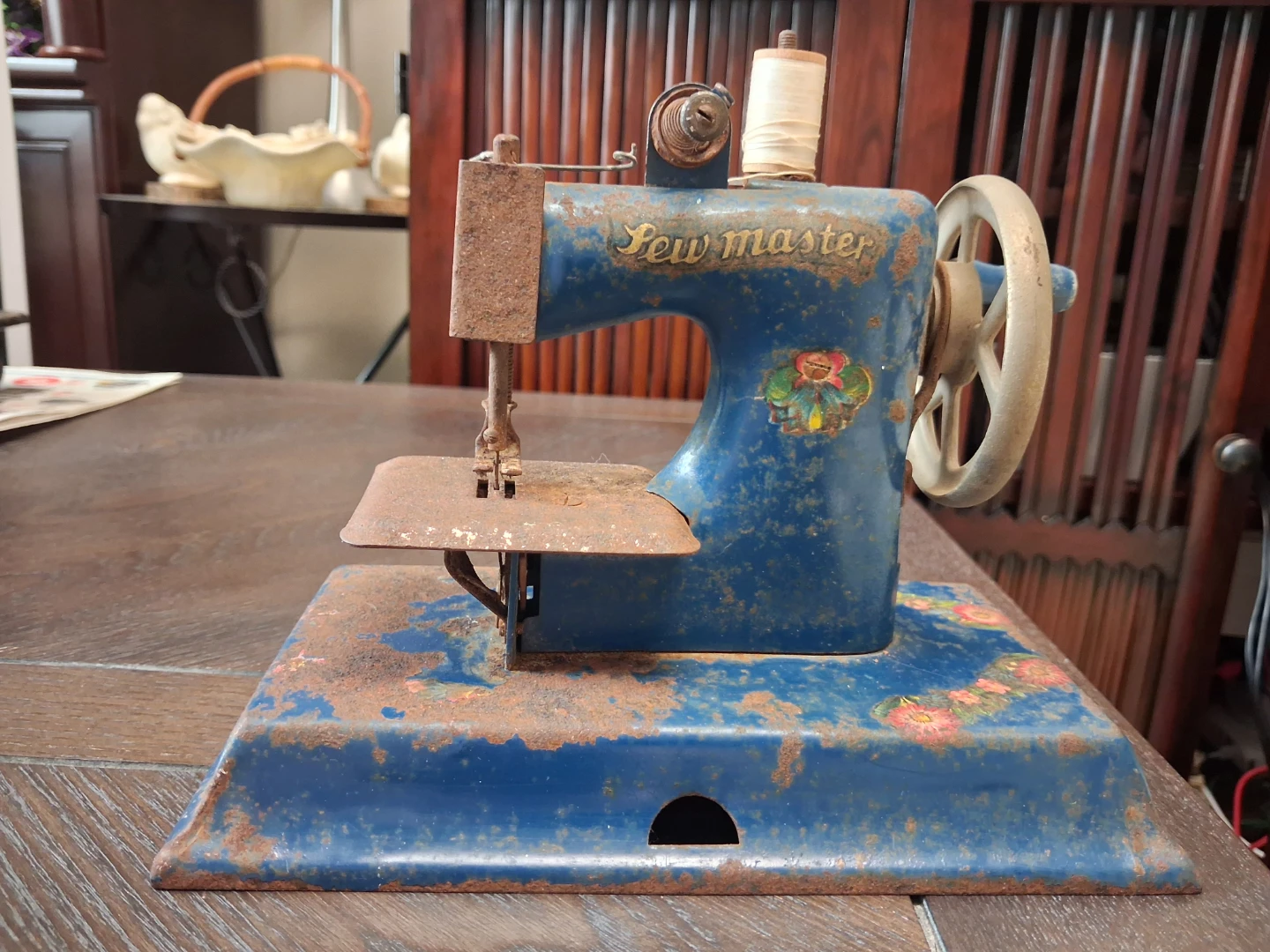 Sew Master Vintage Toy Sewing Machine