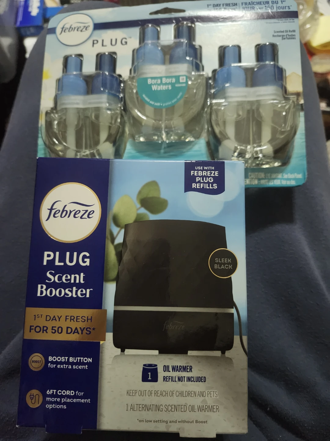 Febreze Plug Scent Booster with 3 Bora Bora Waters Refills
