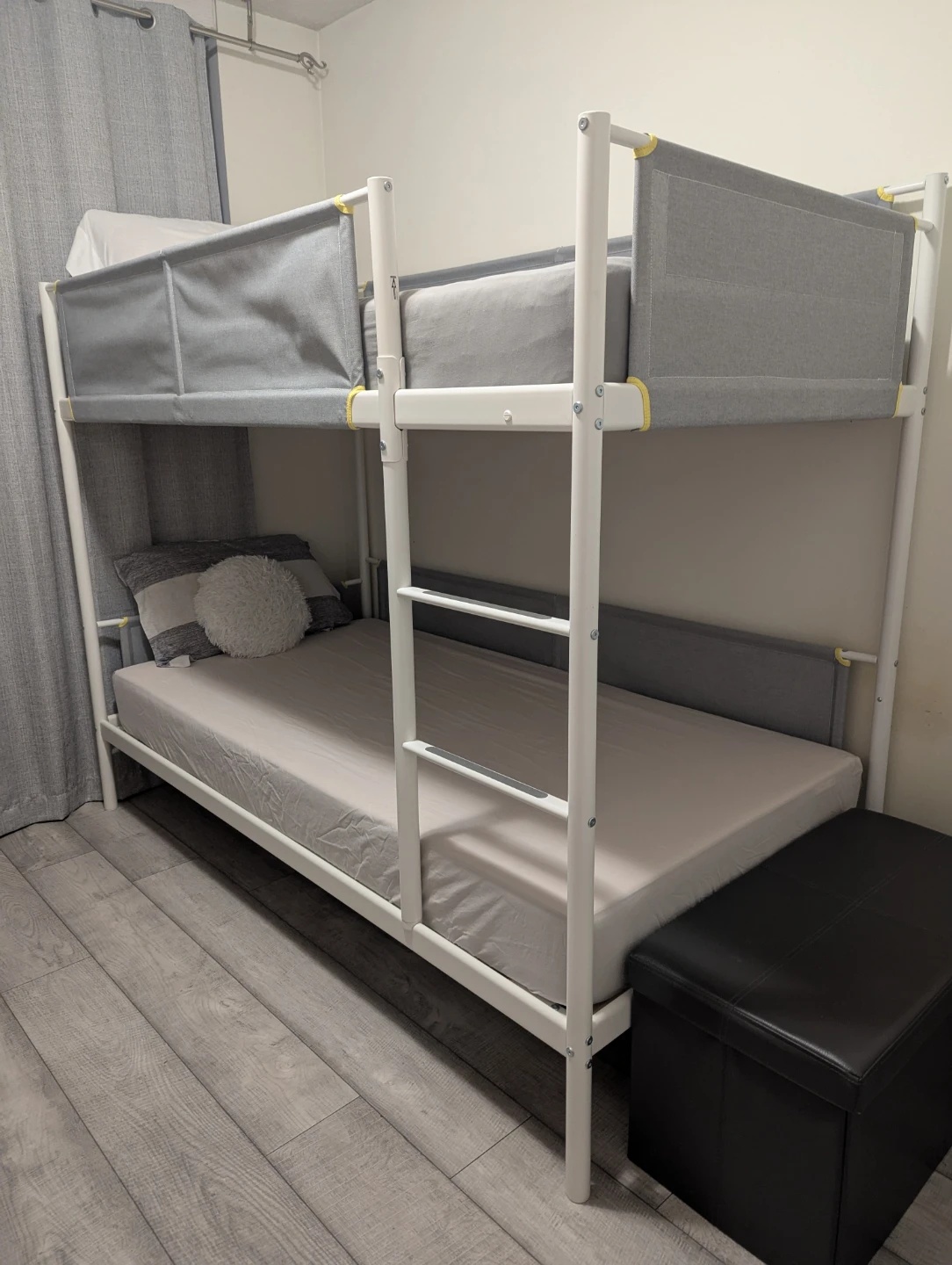 IKEA VITVAL twin size bunk bed - photo 3