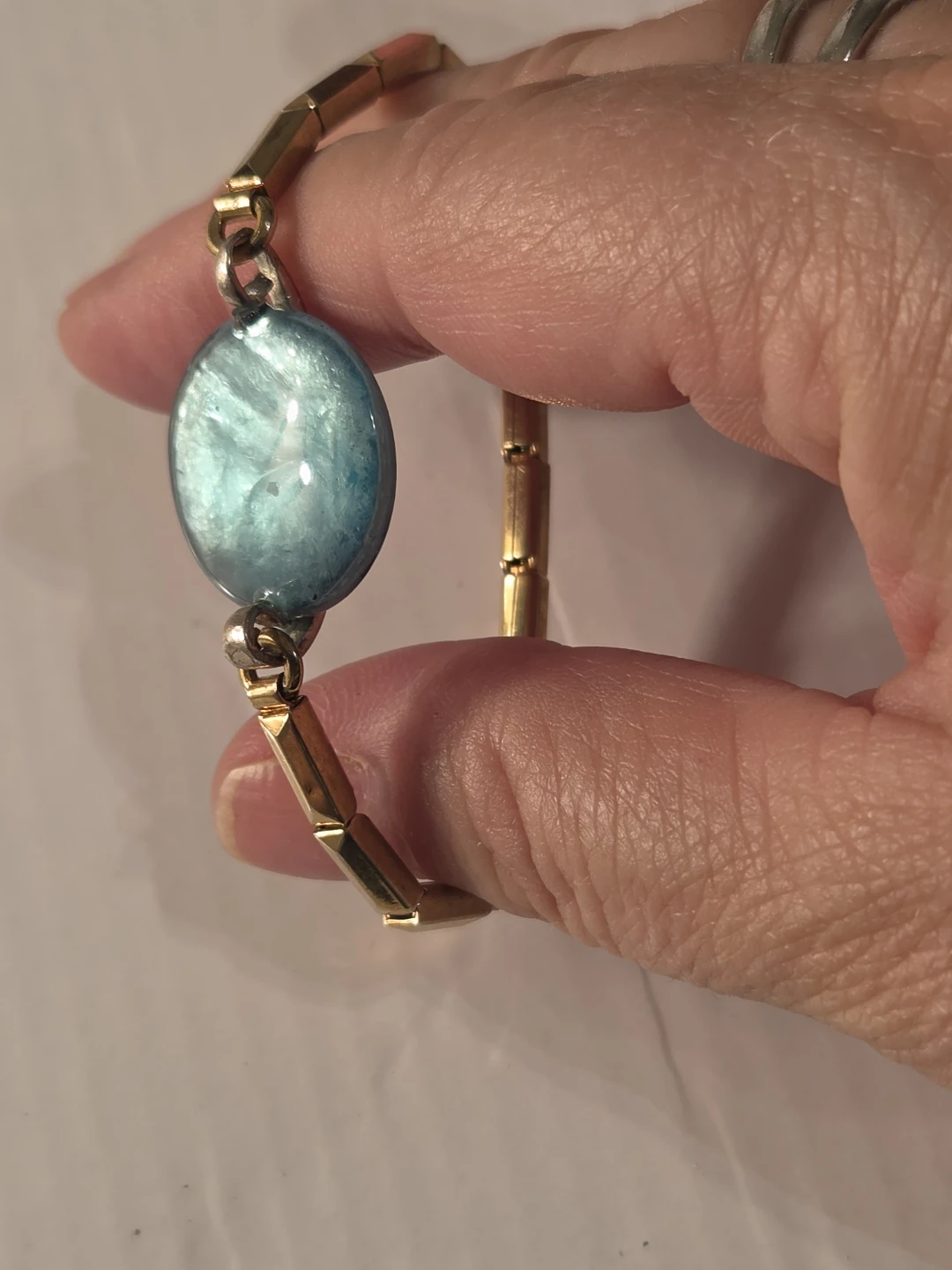 Gold-filled bracelet with blue mother of pearl bid bead - photo 4