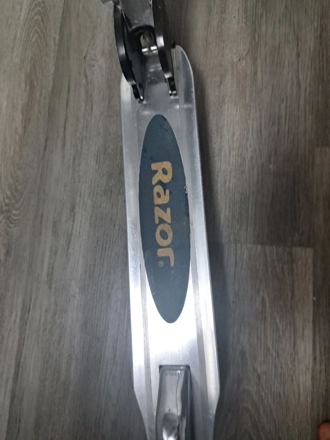 Great, starter razor scooter.