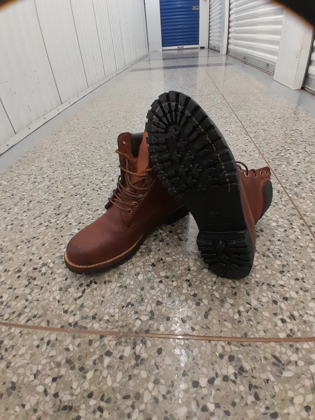 Timberland Classic Boots - Brown Leather Men's Size 10 - photo 2