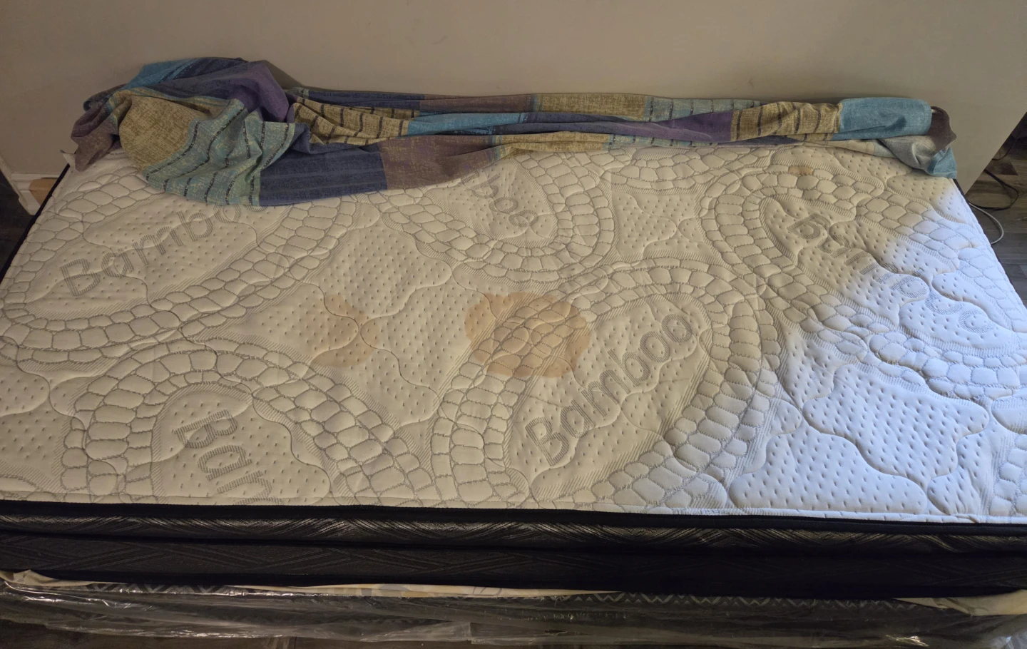 Twin (Single) Bamboo mattress and box - photo 2
