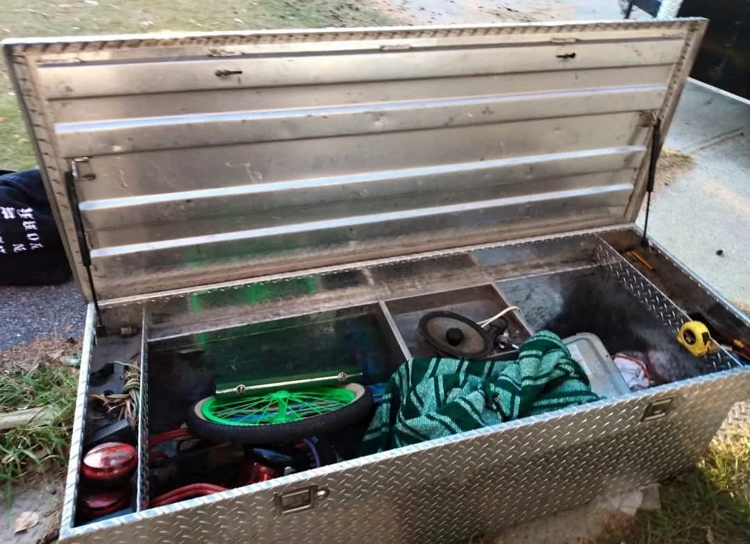 Diamond Plate Aluminum Toolbox