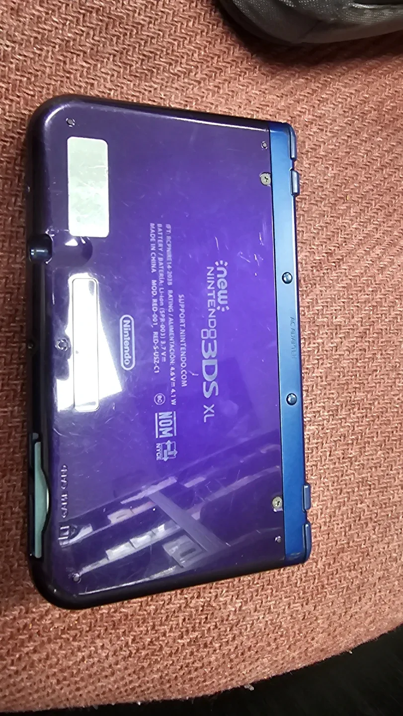 Nintendo 3DS XL Blue with Games and Case - photo 3