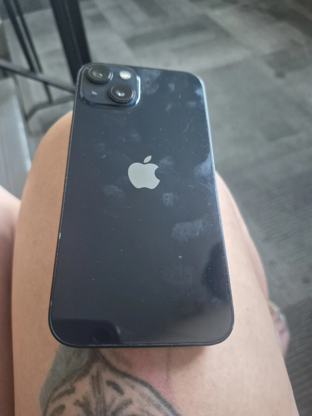 Apple iPhone 13 Pro - photo 2
