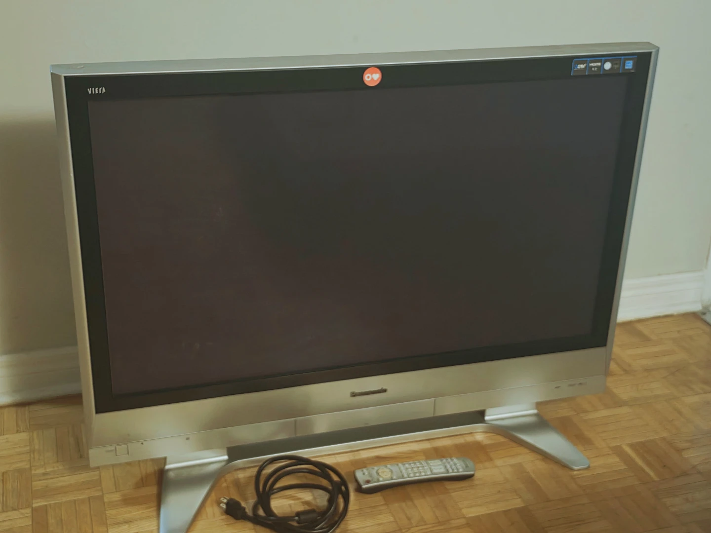 42" Panasonic VIERA Plasma HDTV + Remote & Power Cable!