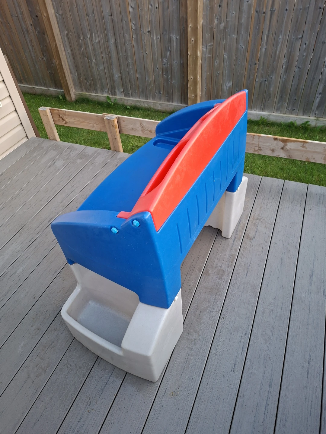 Little Tikes Blue/Red Water Table - photo 2