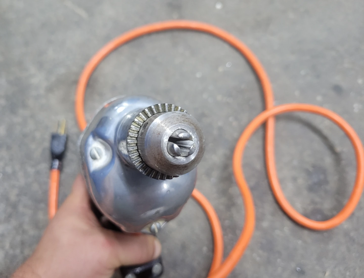 Black & Decker 3/8" Variable Speed Reversing Drill - photo 5