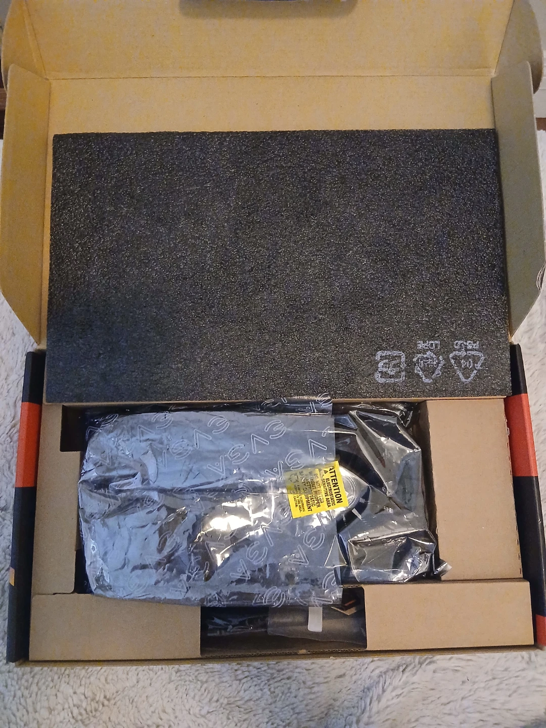 ASUS ROG STRIX AMD RADEON RX570 OC 4GB GPU - photo 2