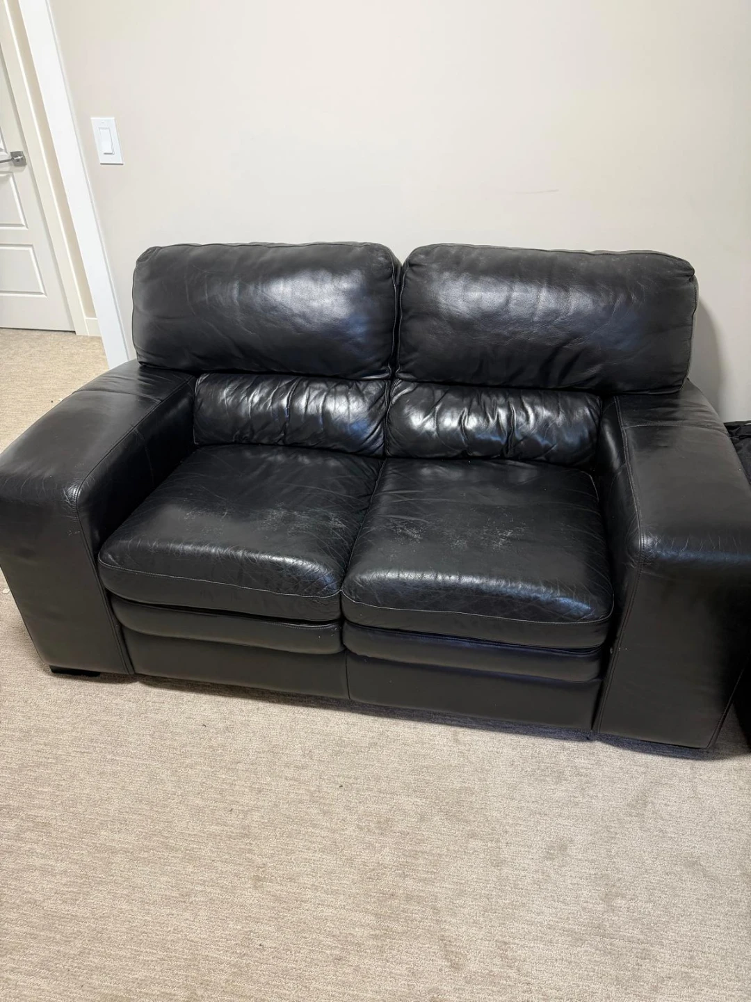 Black Leather Sectional Sofa - photo 2