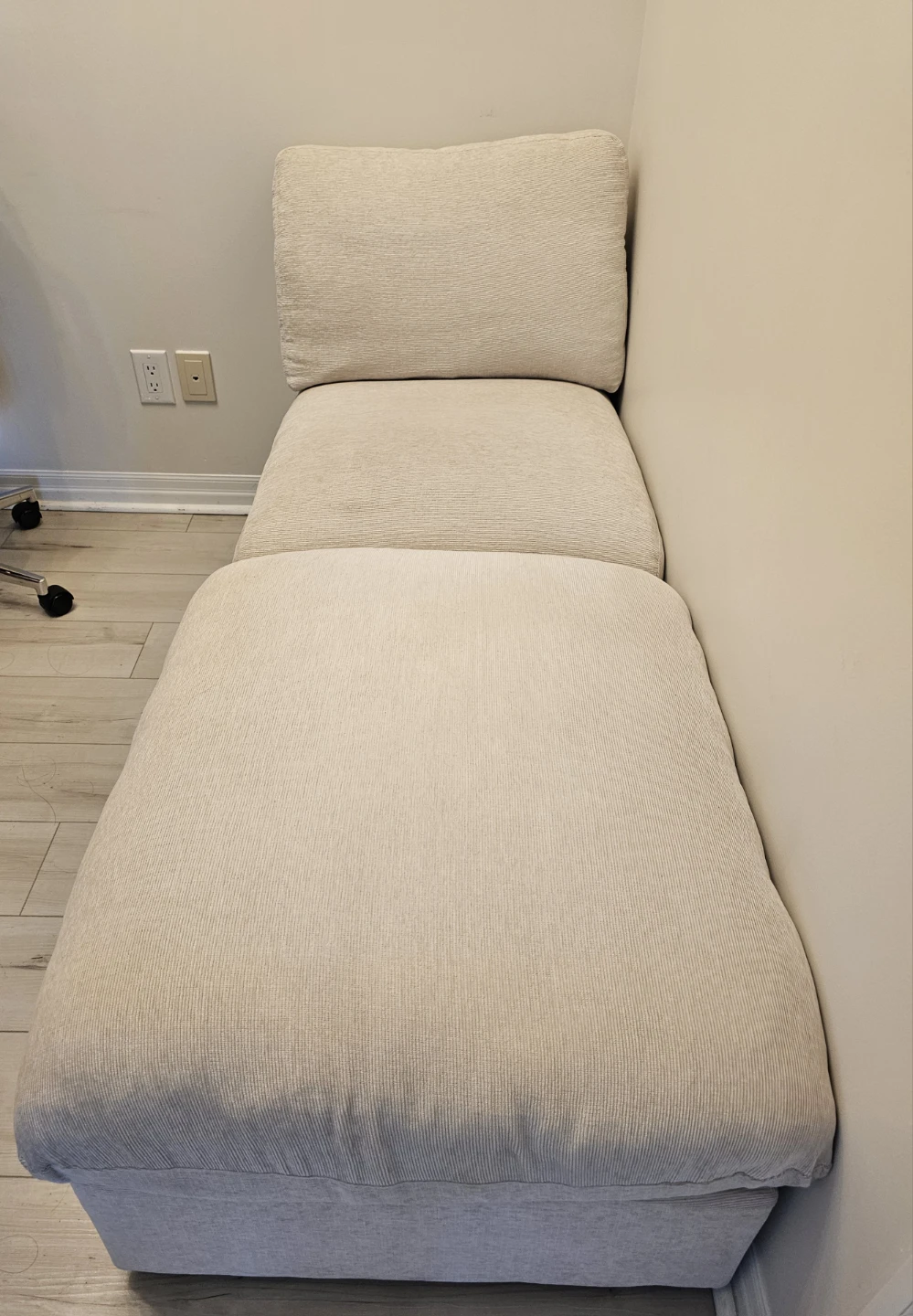 Modular Single Sofa and Ottoman - photo 3