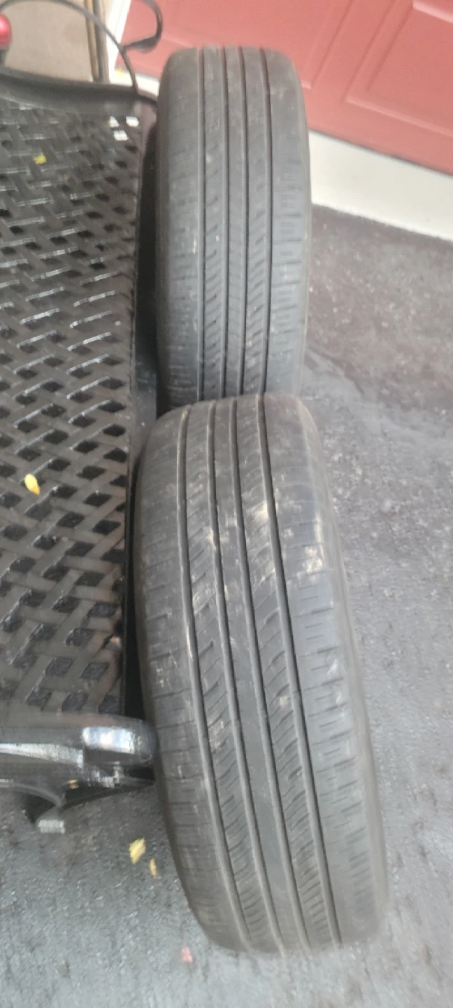 2016 DODGE GRAND CARAVAN ALLOY RIMS and tires AS - photo 3