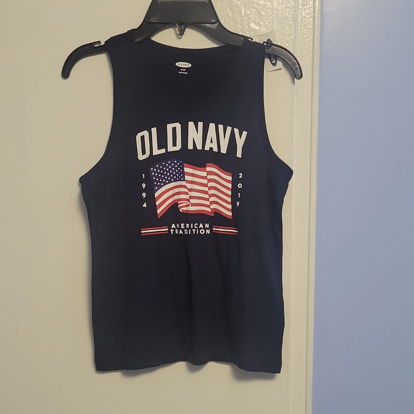 Old Navy Men's Tank Top - Size M