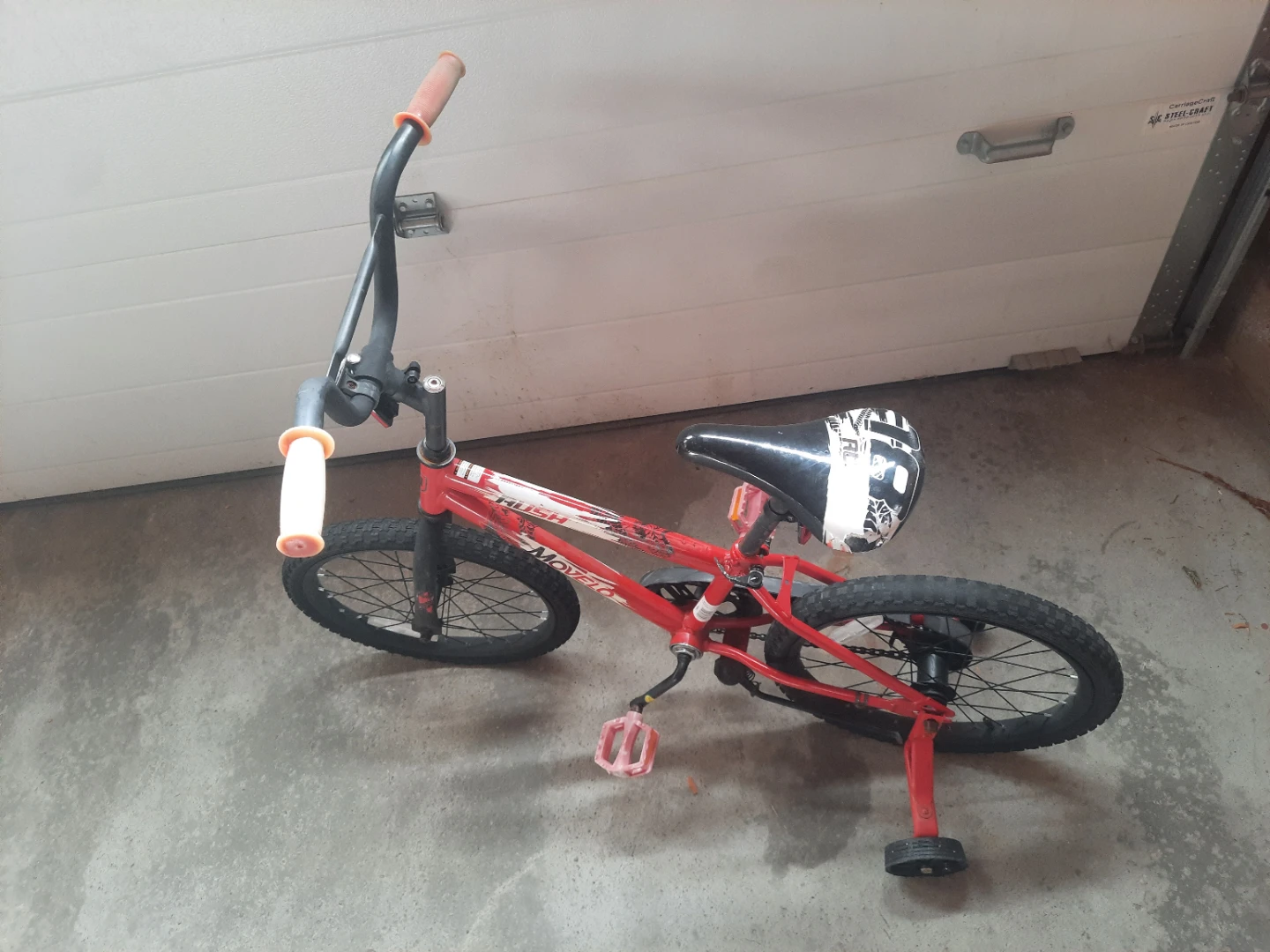 Red Movelo Rush BMX Bike with Training Wheels - photo 4