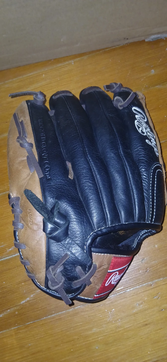 Rawlings baseball glove - photo 2