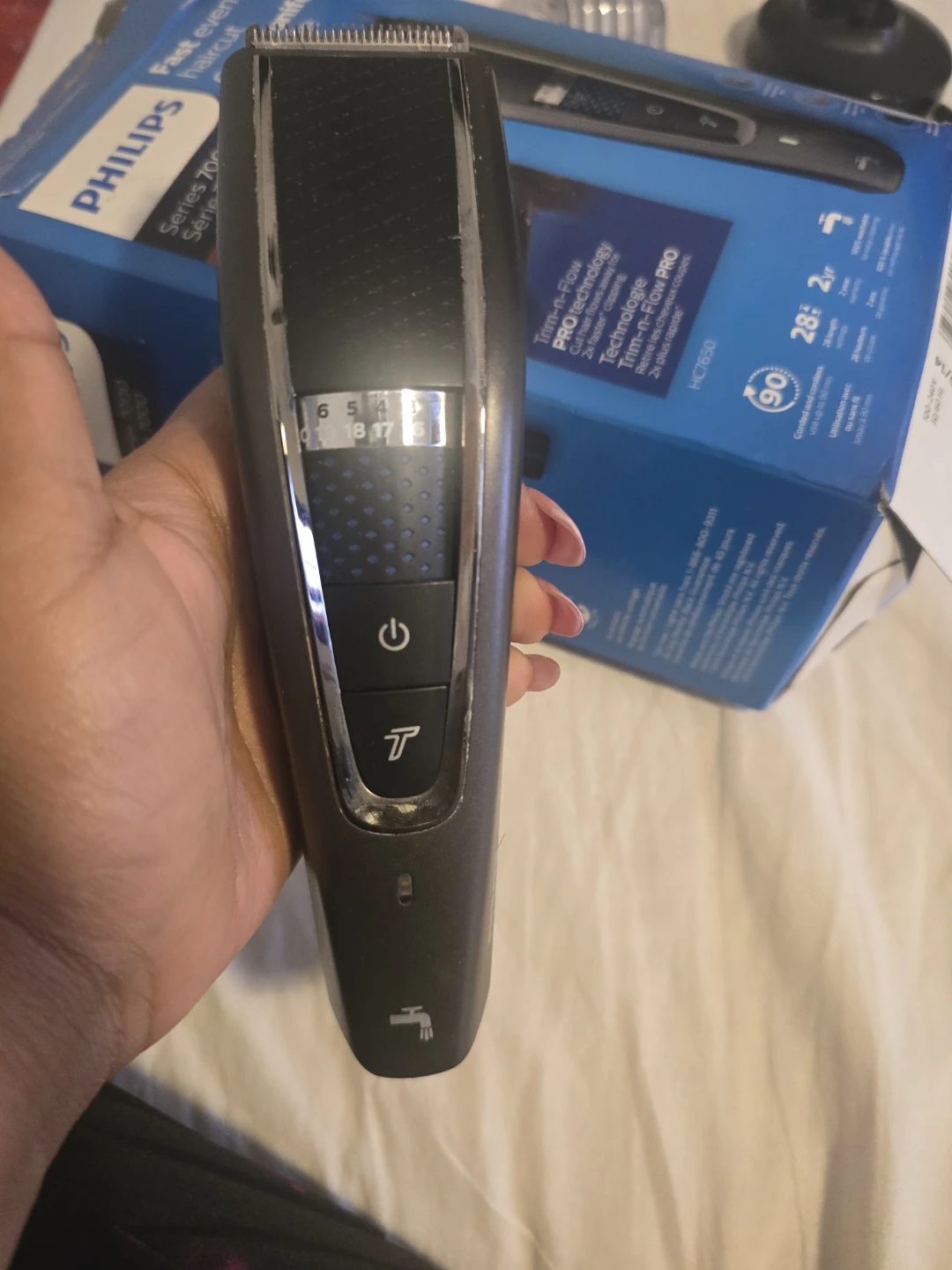 Philips Series 7000 Hair Clipper HC7650 - photo 3