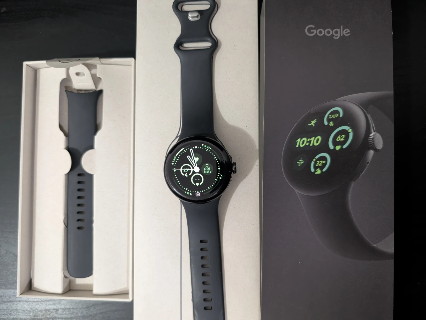 Google Pixel Watch 3 (41 mm) Matte Black Aluminium Case