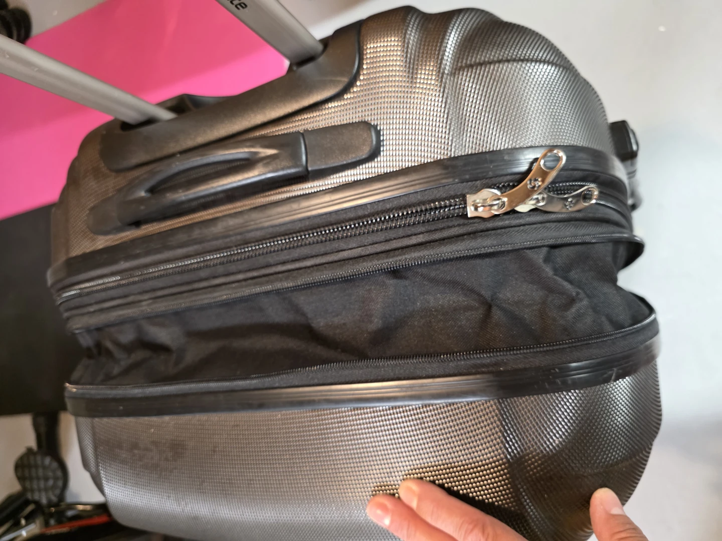 Samsonite Full Size Suitcase - photo 5