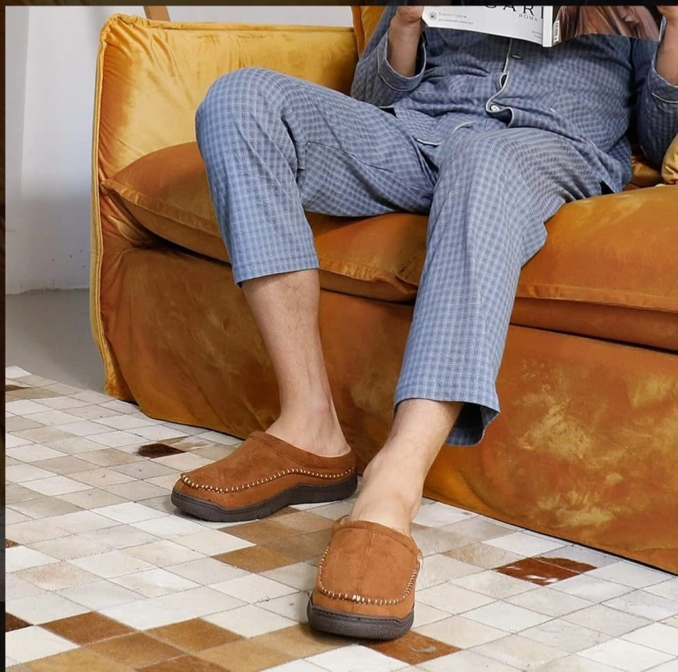 Zigzagger Men's Suede Slippers US 9-10 - photo 2