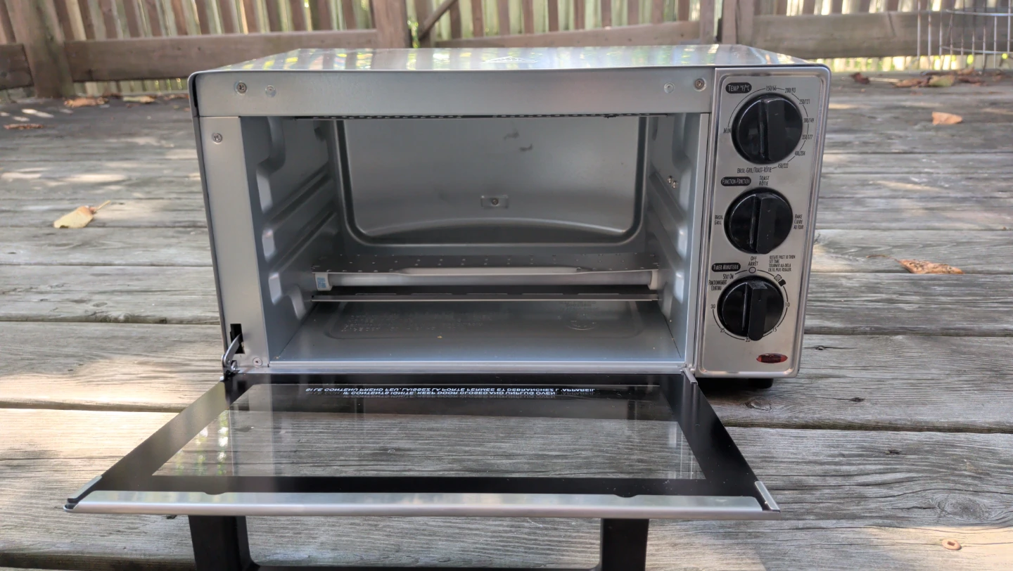 Hamilton Beach Toaster Oven - photo 4