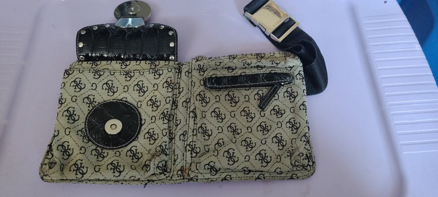 Guess Fanny Pack Belt Bag - photo 2