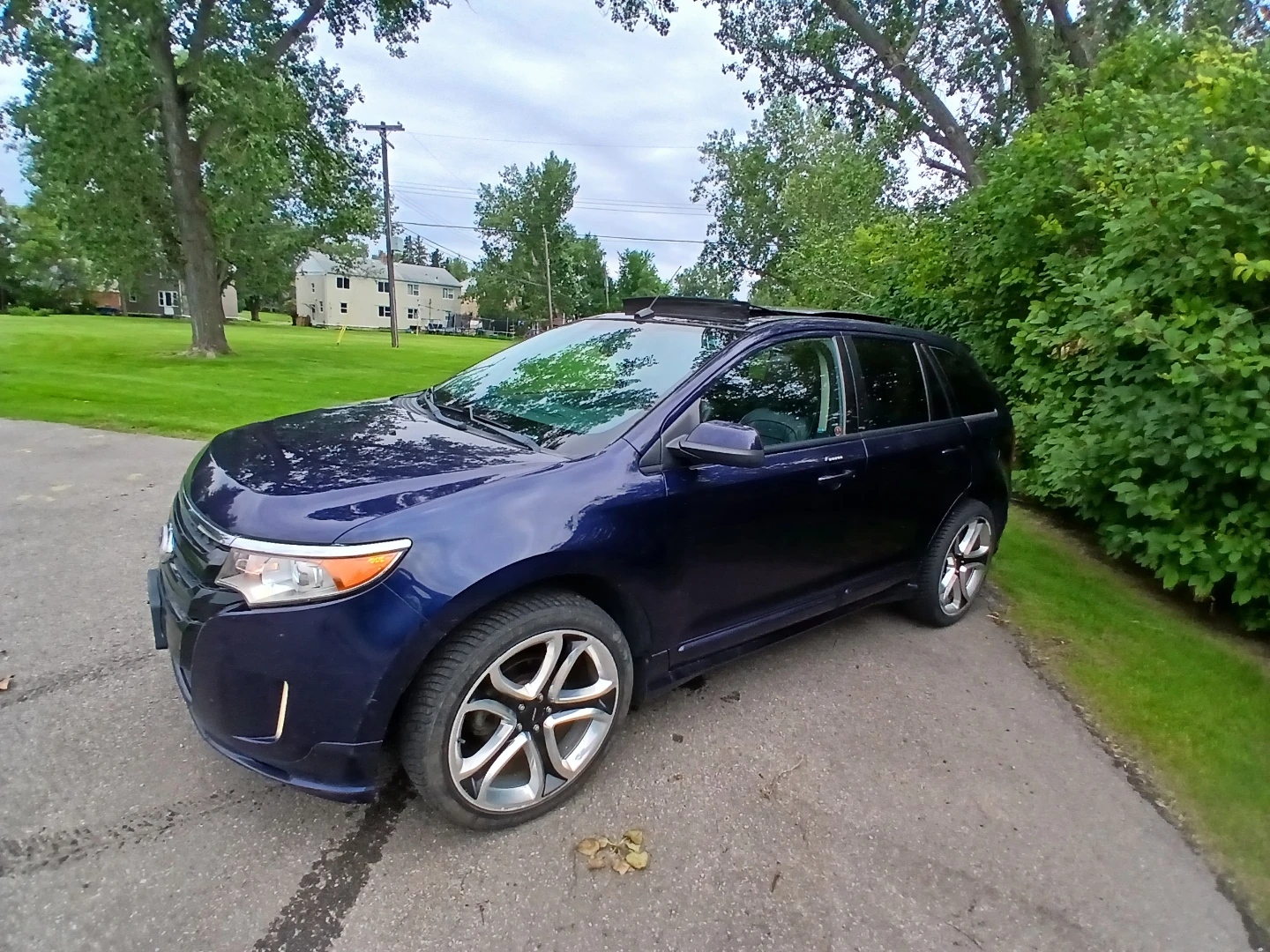 2011 Ford Edge Sport - photo 2